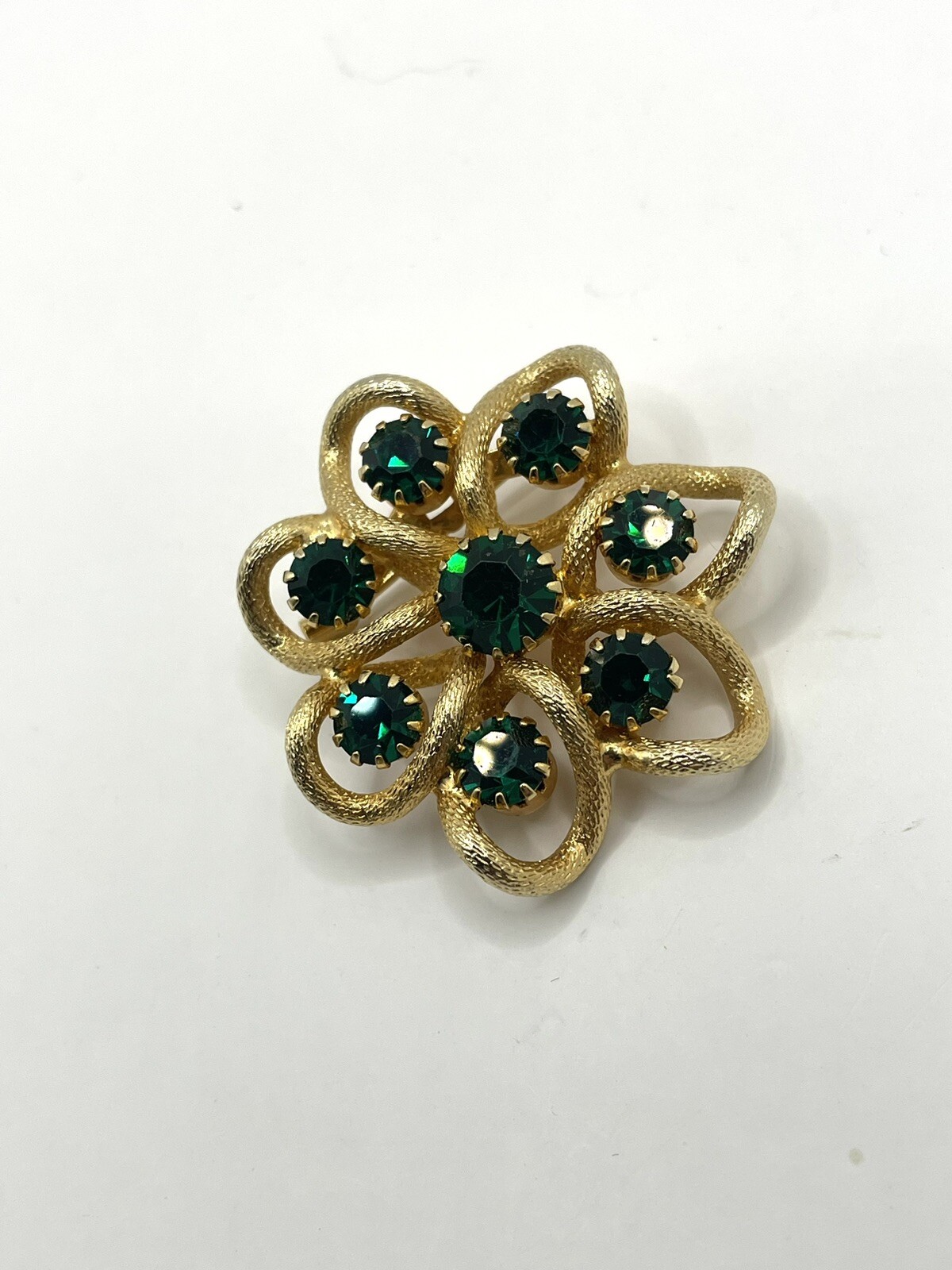 Gold Tone Flower Brooch Pin W/ Emerald Green Glass Rhinestones May Birthstone