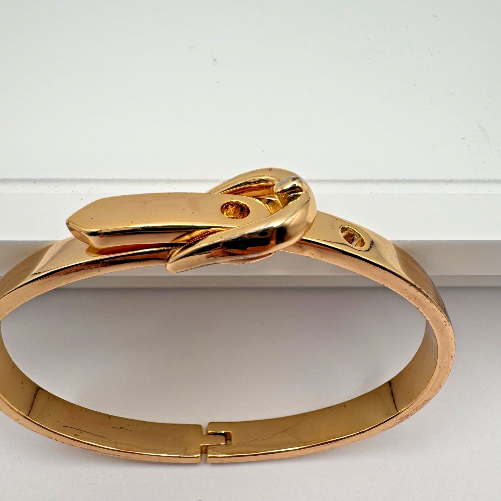 Sleek Gold Tone Belt Buckle Hinged Bracelet Adjustable Statement Bangle 6.5-7”
