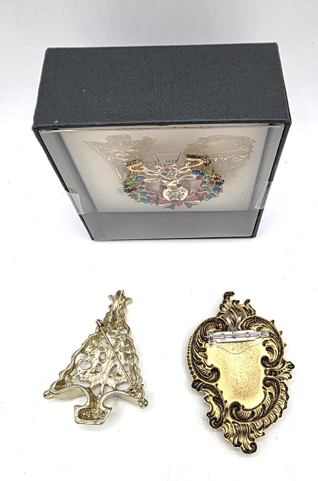 Novelty Christmas Brooch Pins Pendants Tree Santa Reindeer Vintage Collection 3