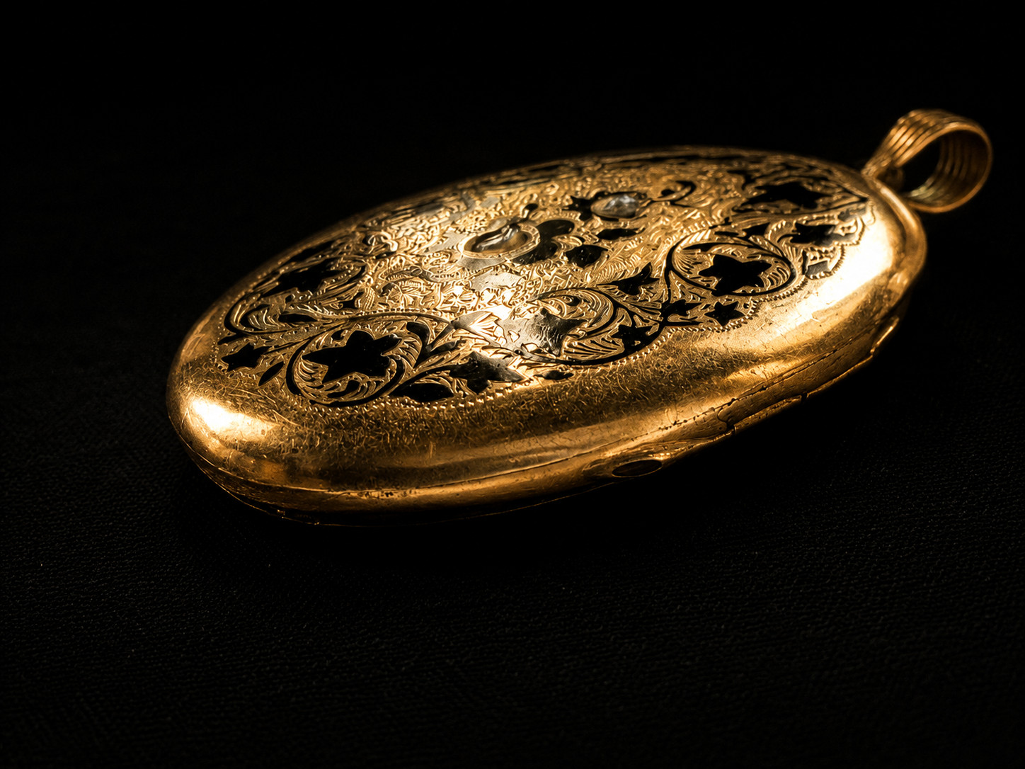 Antique Victorian 14K Gold Mourning Locket Guilloche Pearl Estate Pendant Rare