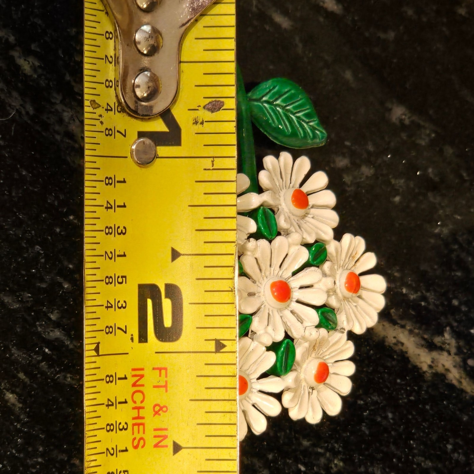 Vintage Daisy Brooch White Enamel Floral Bouquet Garden Flower Pin Neon center