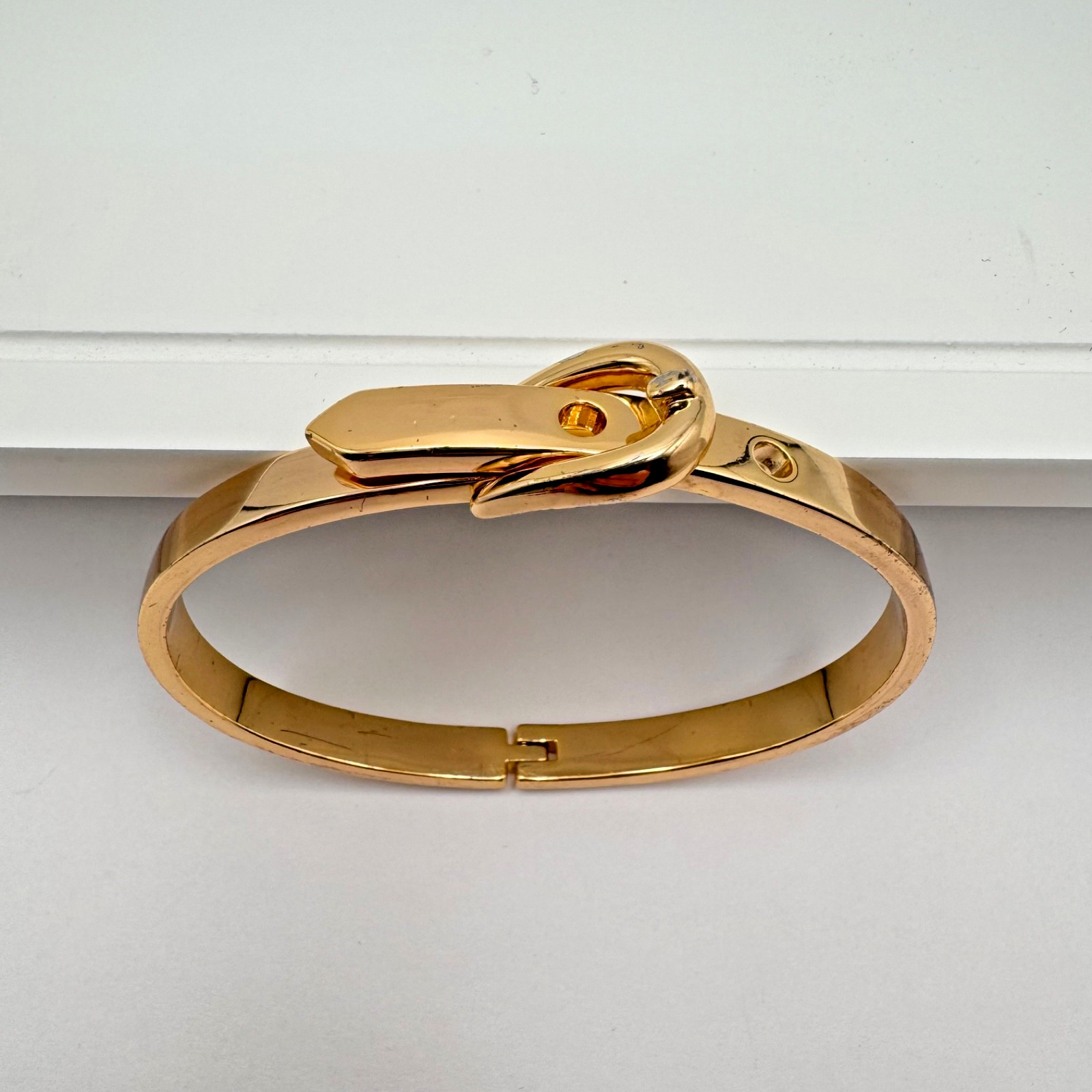 Sleek Gold Tone Belt Buckle Hinged Bracelet Adjustable Statement Bangle 6.5-7”