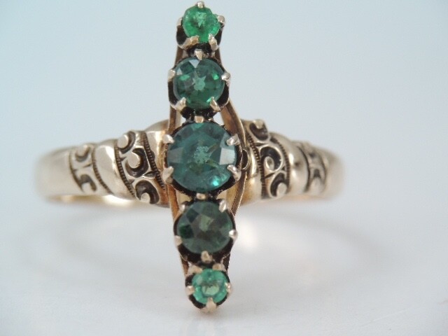 ANTIQUE VICTORIAN 10K YELLOW GOLD 5 STONE EMERALD NAVETTE RING sz 4 3/4