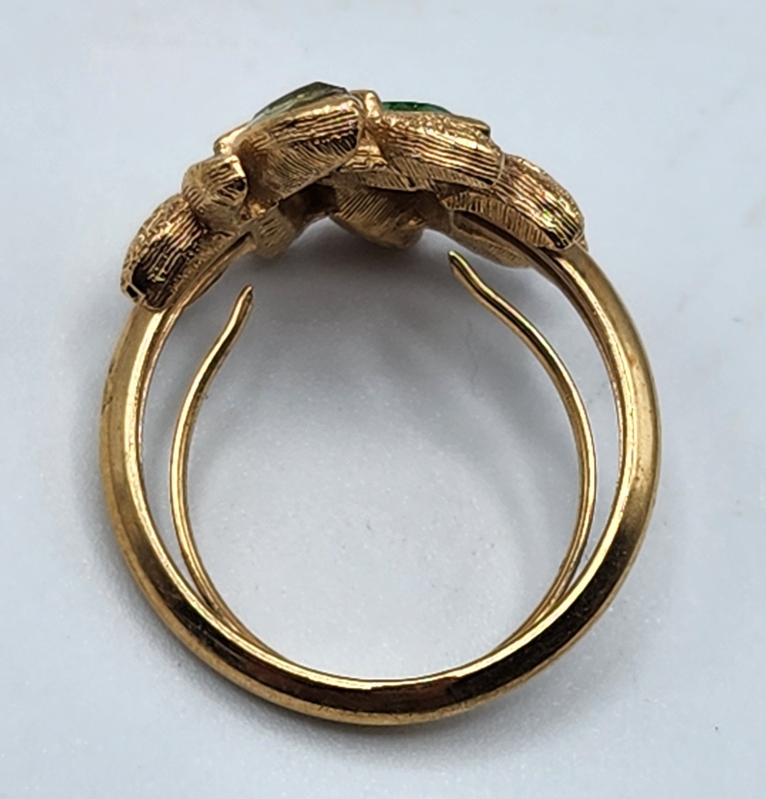 Avon Leaf Ring Citron Emerald Faux Gold Tone Sizer 6.5 Nature May Birthstone