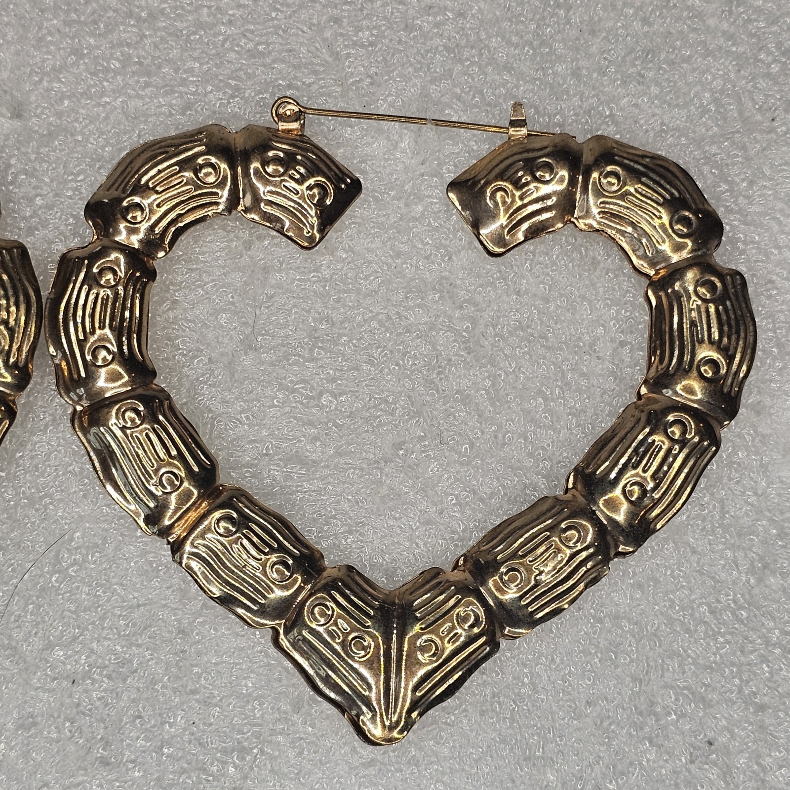 VTG Large Heart Hoop Statement Earrings Lightweight Hollow Gold Tone 2.75 Love
