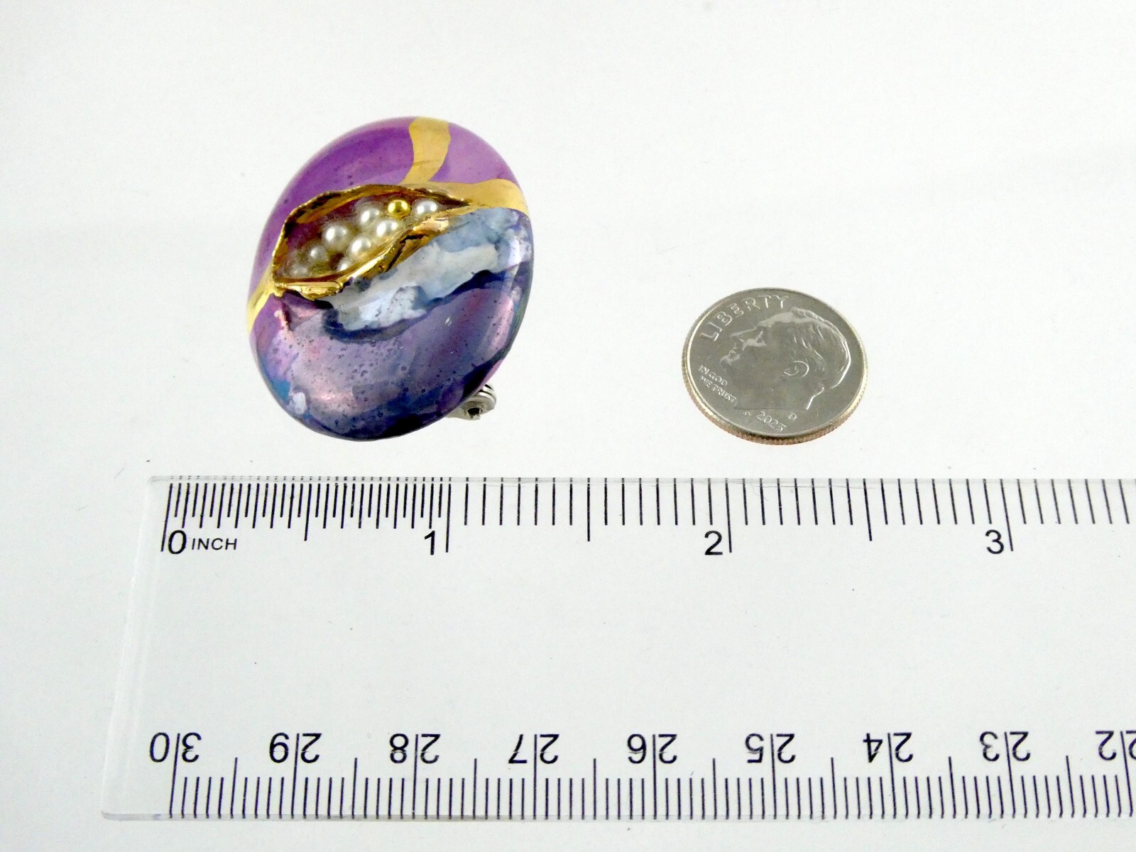 Vintage Unsigned Ceramic Brooch Faux Pearl Purple and Blue Gold Accent Pin 9.2g