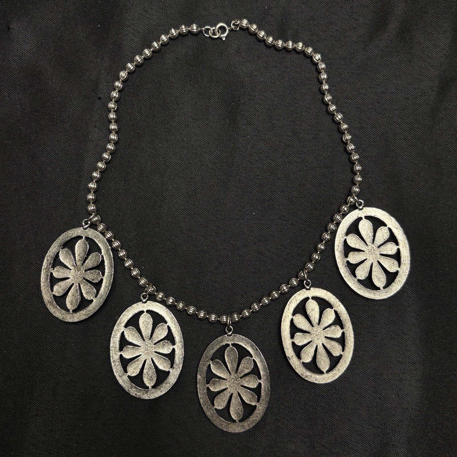 Vintage Necklace Native Southwestern Western Style Daisy Flowers