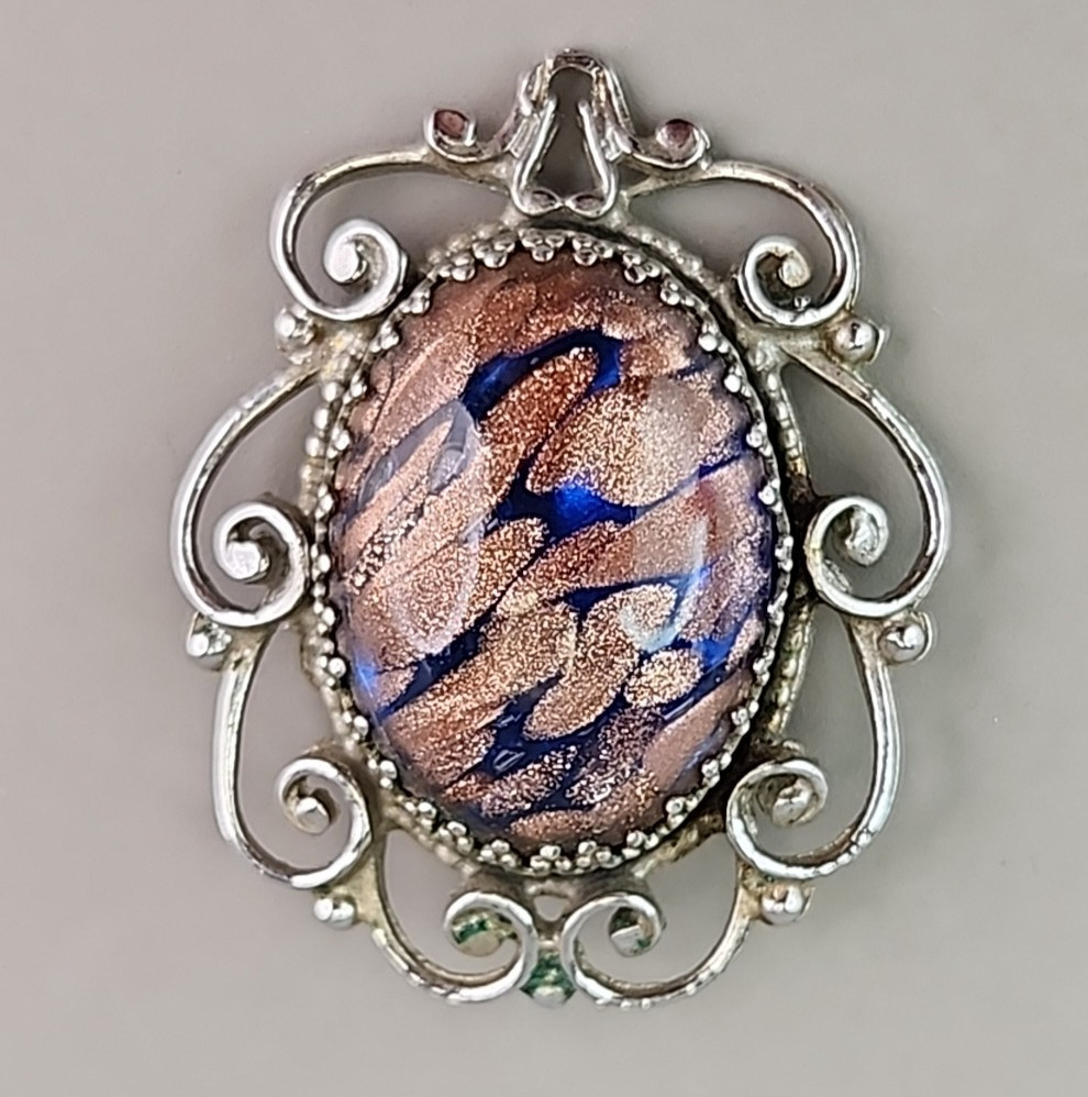 Vintage Foiled Glass Cabochon Brooch Aventurine Glittered Blue Undertone 1.5″