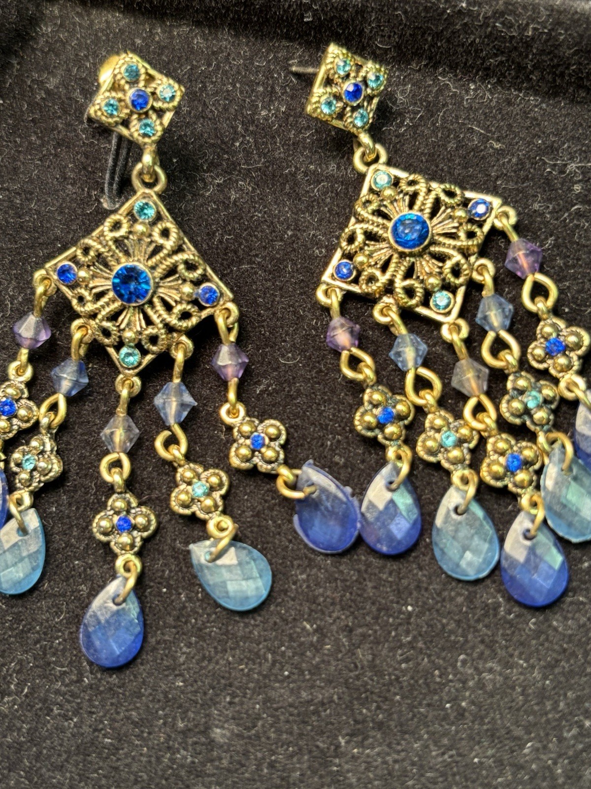Vtg Avon Boho Blue Stones Purple Bead Dangle Earrings Pierced Gold Plated 2.25”