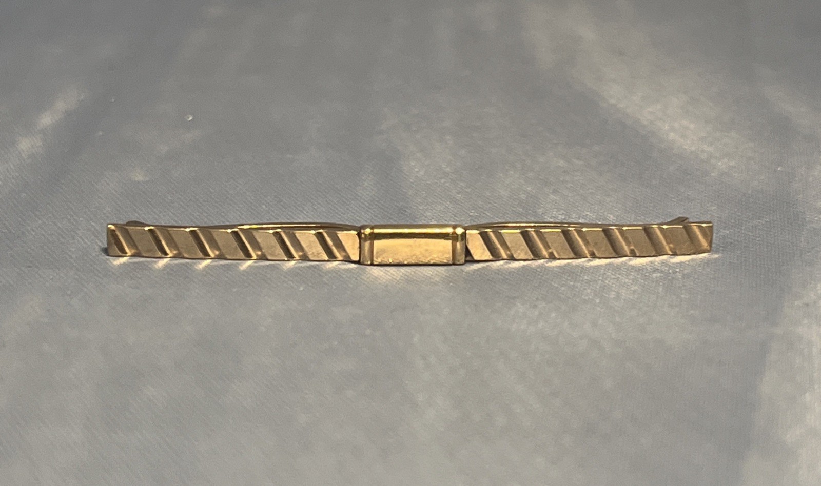 Vintage Hadley Fancy Collar Bar/Stay/Gold Plated Brass/Signed/USA/2 1/8 Inches