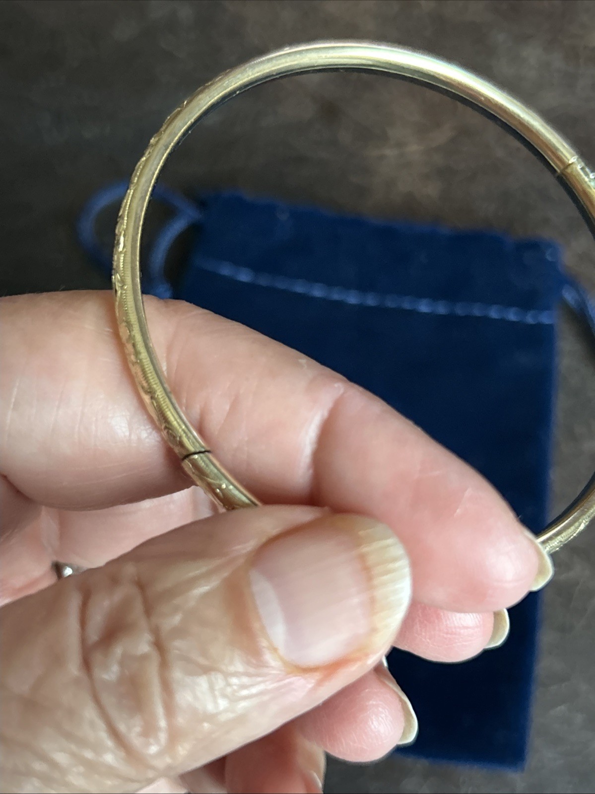 Vintage WINARD 12K Gold Filled Hinged Bangle floral Etched secure with Bar