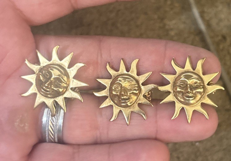 Signed ALVA Vtg M Tiny Sun Face Gold Tone Brooch Lot Three