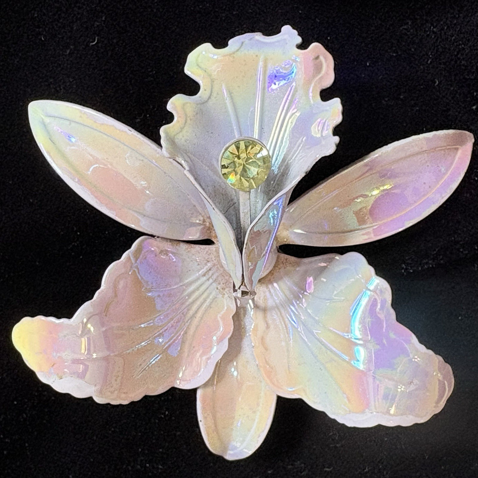 Vtg Flower Power Orchid Brooch Iridescent Lilac Purple Enamel Rhinestone PinREAD