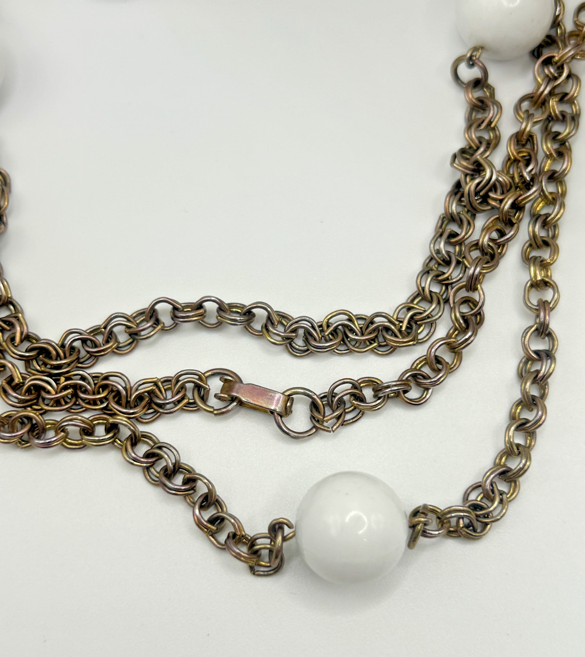 Vintage Silver Tone With White Bead Necklace