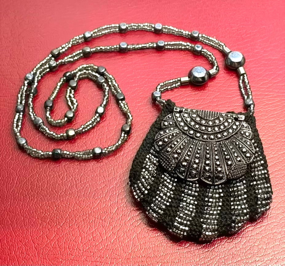 Miniature Beaded Purse Necklace Shell Shaped Black Gray Amulet Keepsake Holder