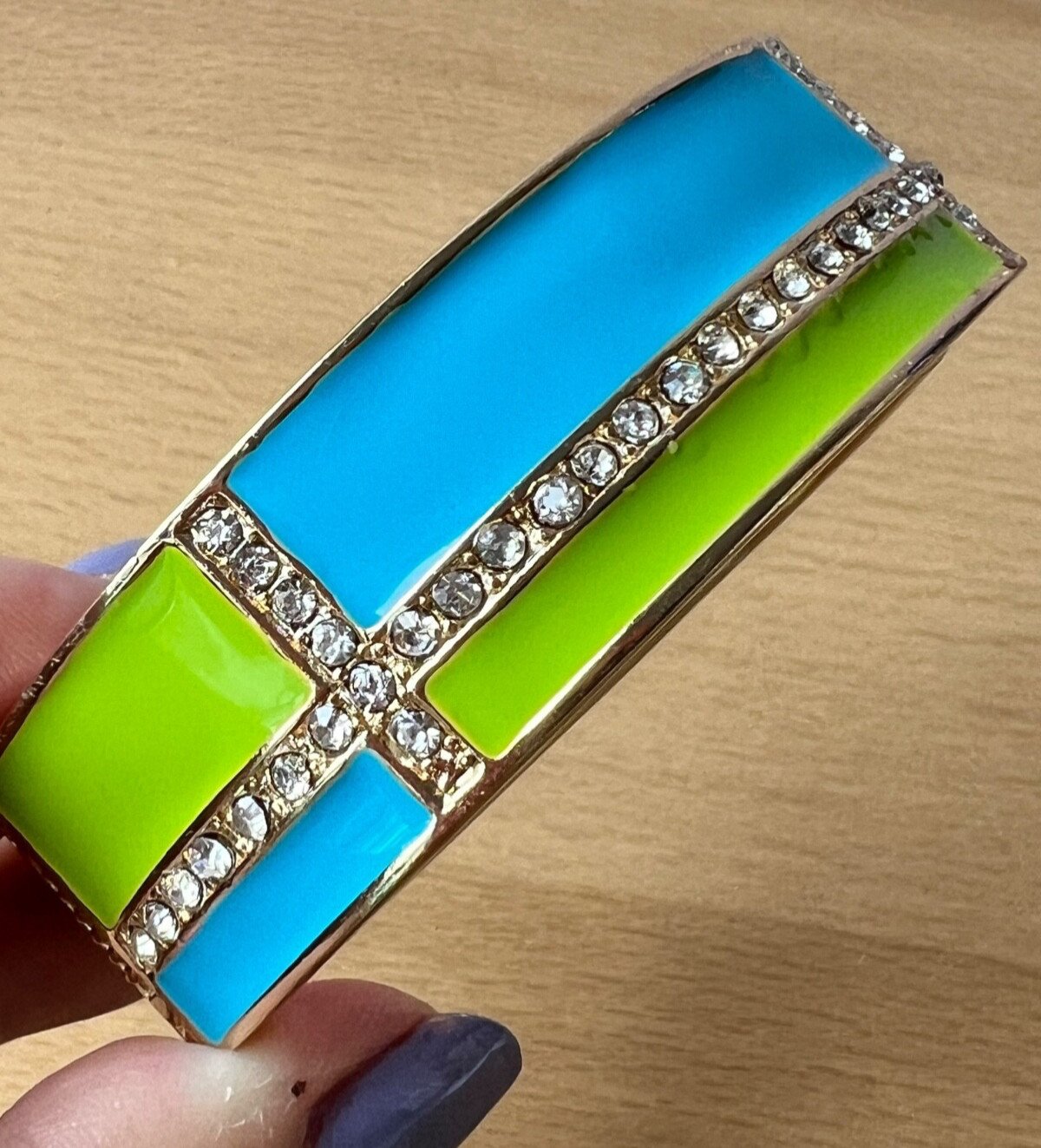 VINTAGE VIVID NEON GREEN & BLUE ENAMEL RHINESTONES HINGED WIDE BANGLE BRACELET