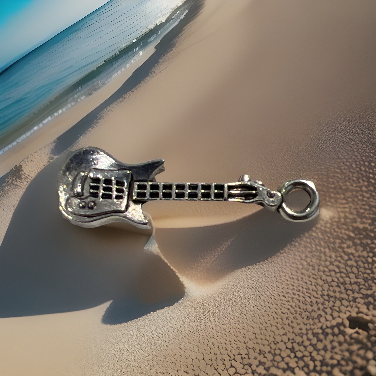 17mm Electric Bass Guitar Charm