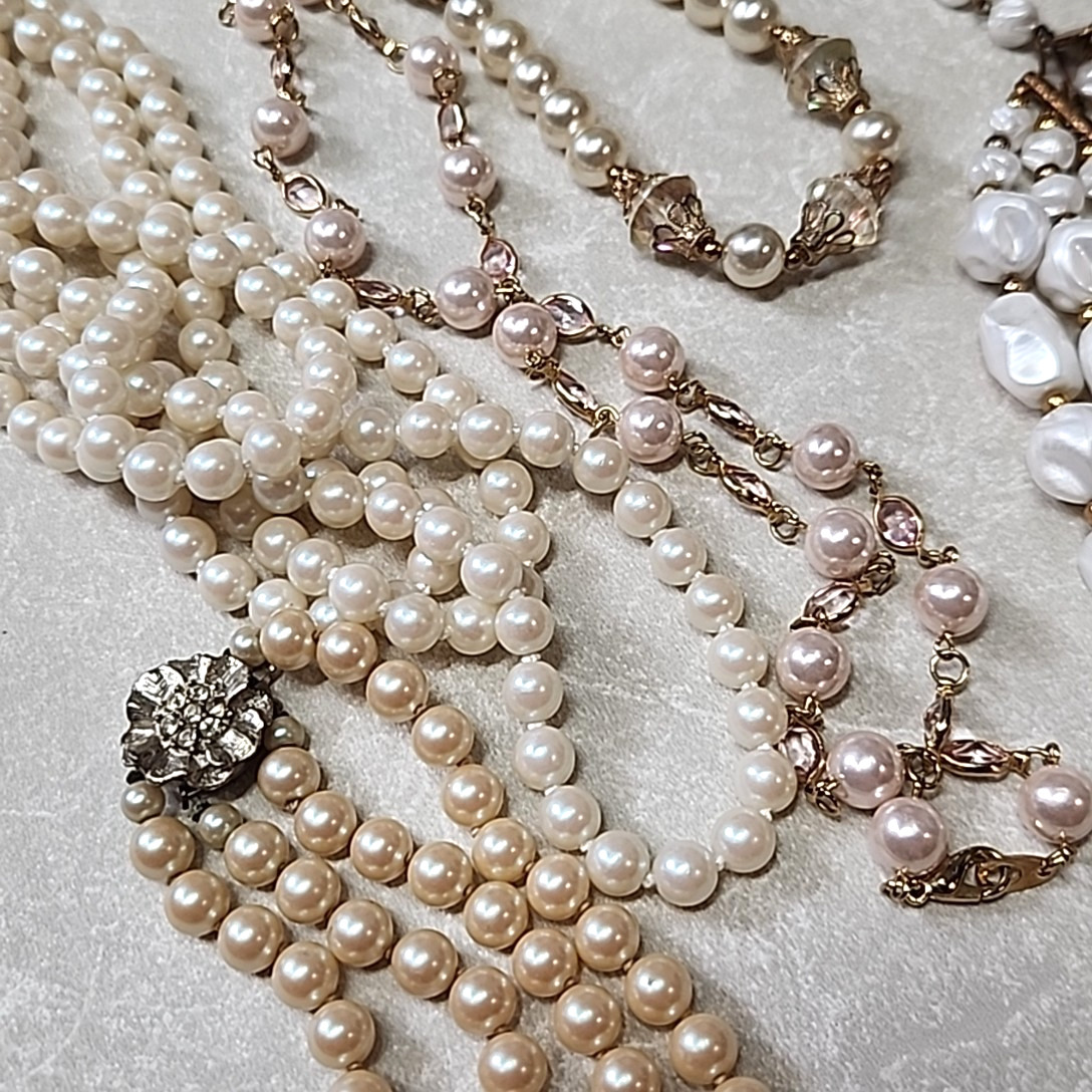 Vintage Faux Pearl Beaded Necklace Lot Bracelets Multicolor Glass Acrylic Layers