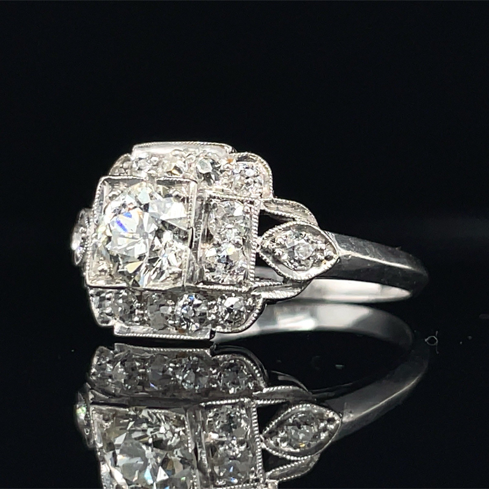 Art Deco Old European Cut Diamond Ring Set In Platinum