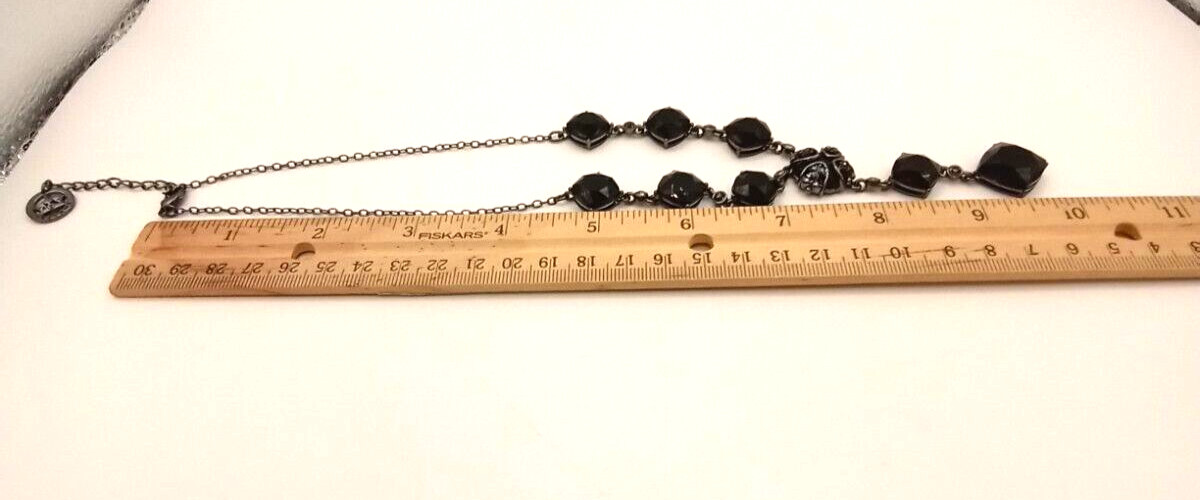Beautiful Crown Trifari Black Acrylic Faceted Stone Y-Drop Necklace