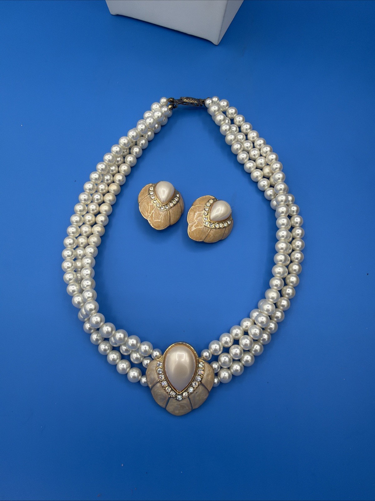 Vintage Necklace & Clip-On Earrings Set – 3‑Strand Faux Pearls Rhinestone Center
