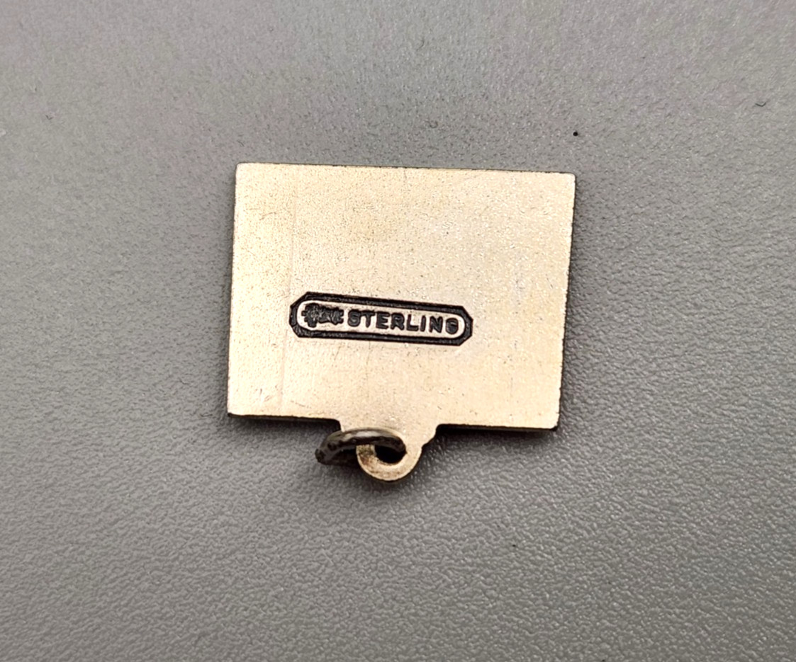 Vintage Sterling Silver Bracelet Charm US State Wyoming