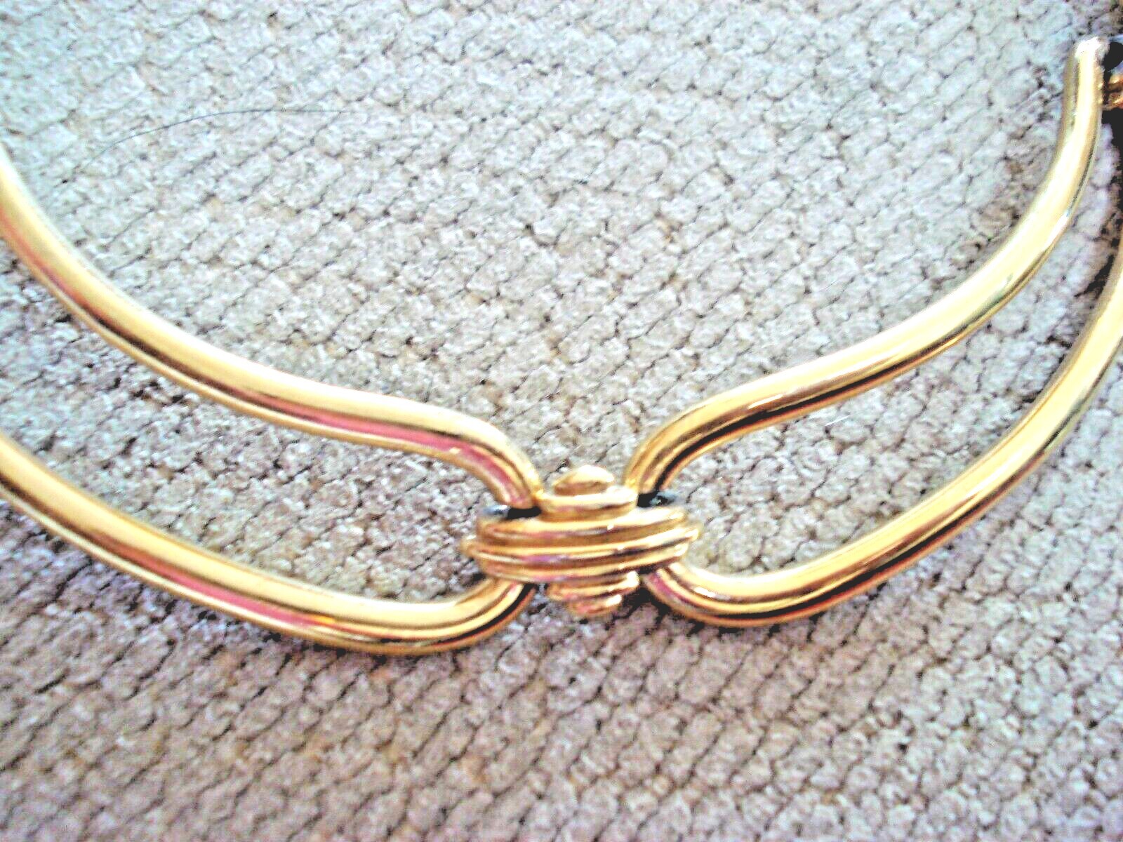 Rare Monet Gold Plated Elongated Shell detail Linked Choker Necklace