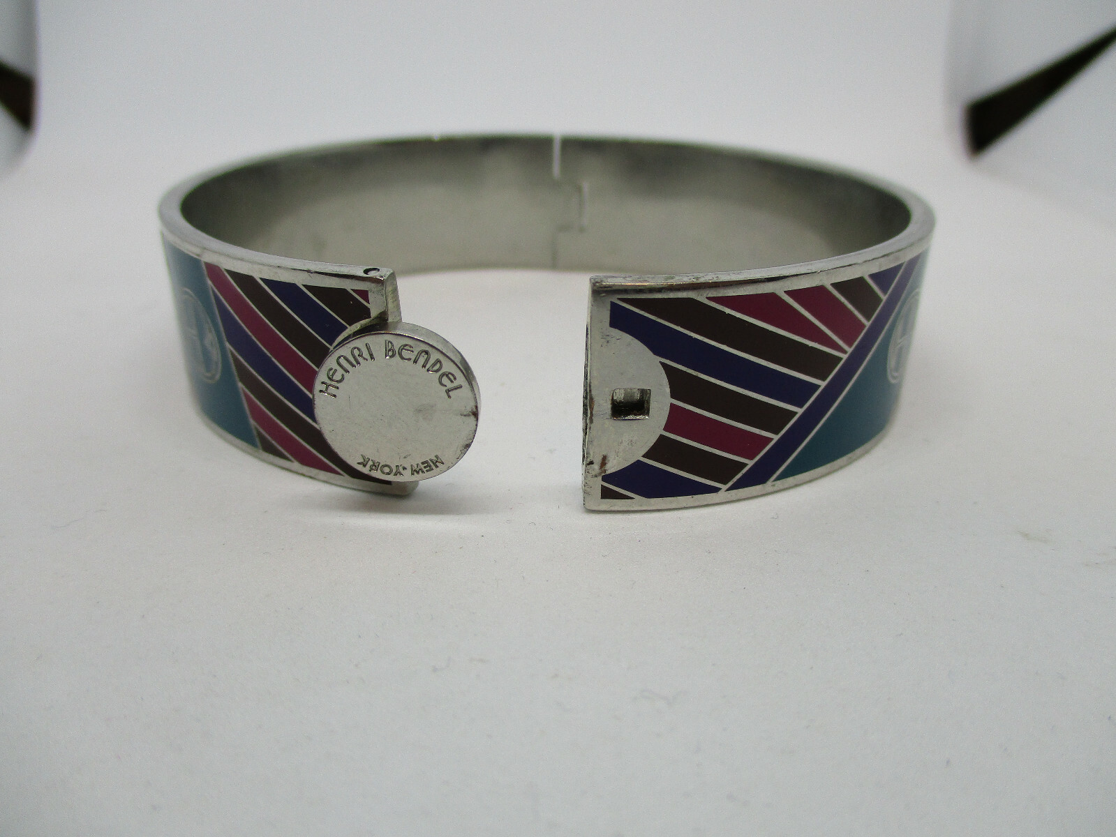 Vintage Henri Bendel New York Enamel Wide Hinged Clamper Halmark HB Bangle