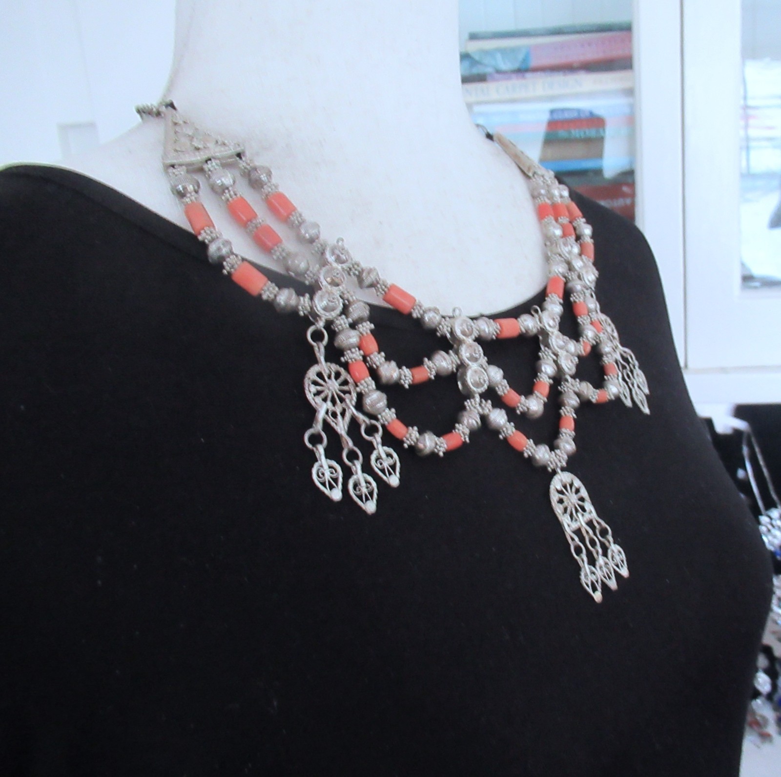 HUGE STATEMENT STERLING FESTOON NECKLACE w CORAL, 19 INCHES, 88 GRAMS, YEMENITE?