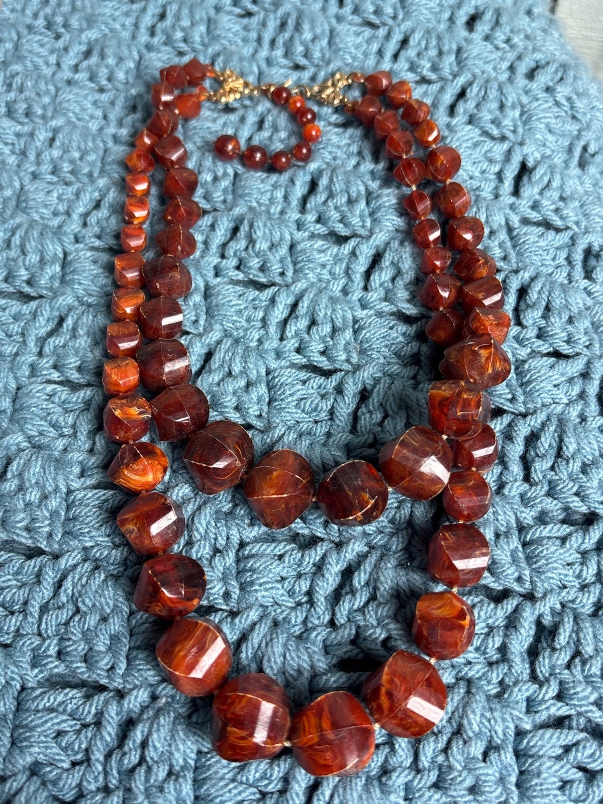 Vintage Plastic Chunky Beaded Necklace Goldtone Hook Clasp 18 – 21 inches Long