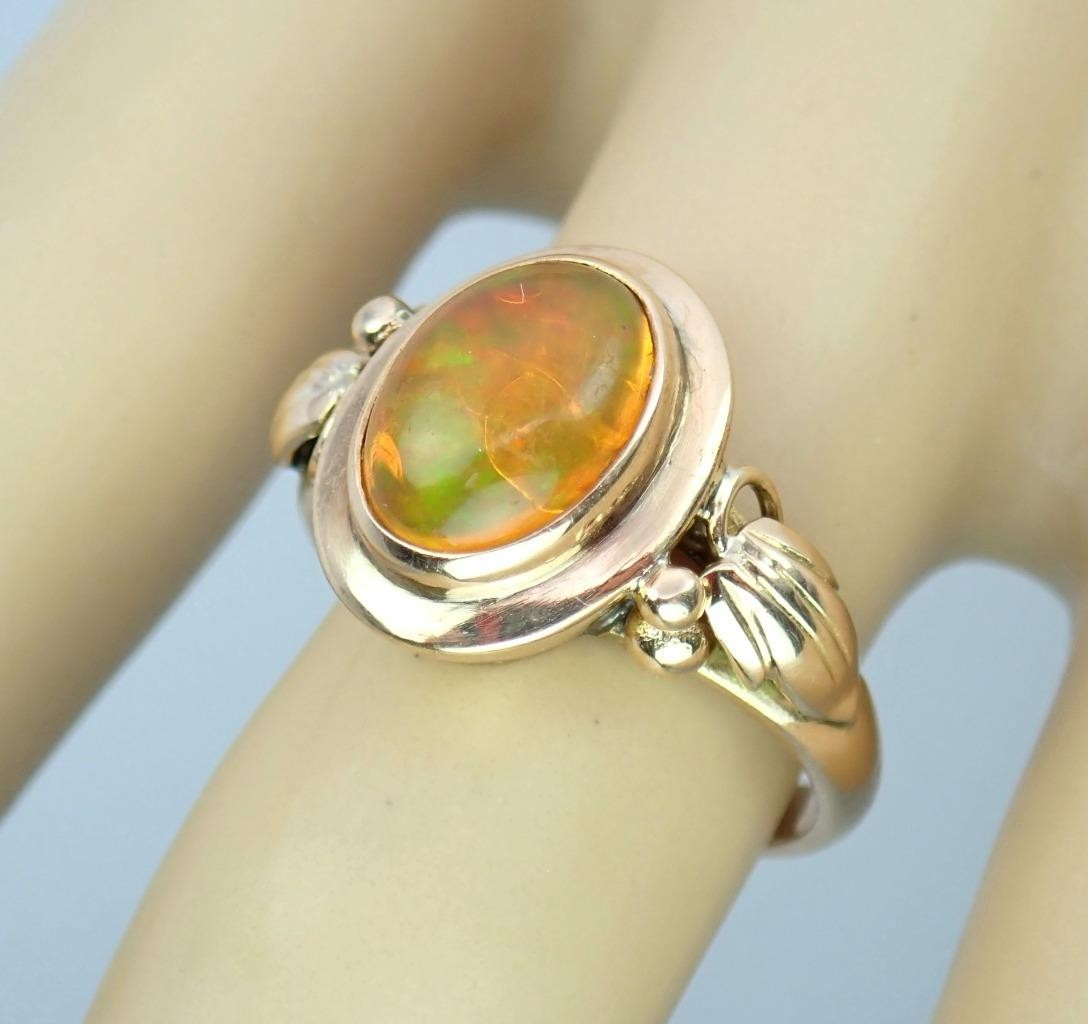 Glowing Antique Victorian Solid 14K Rose Gold Ethiopian Opal Grape Vine Ring S 5