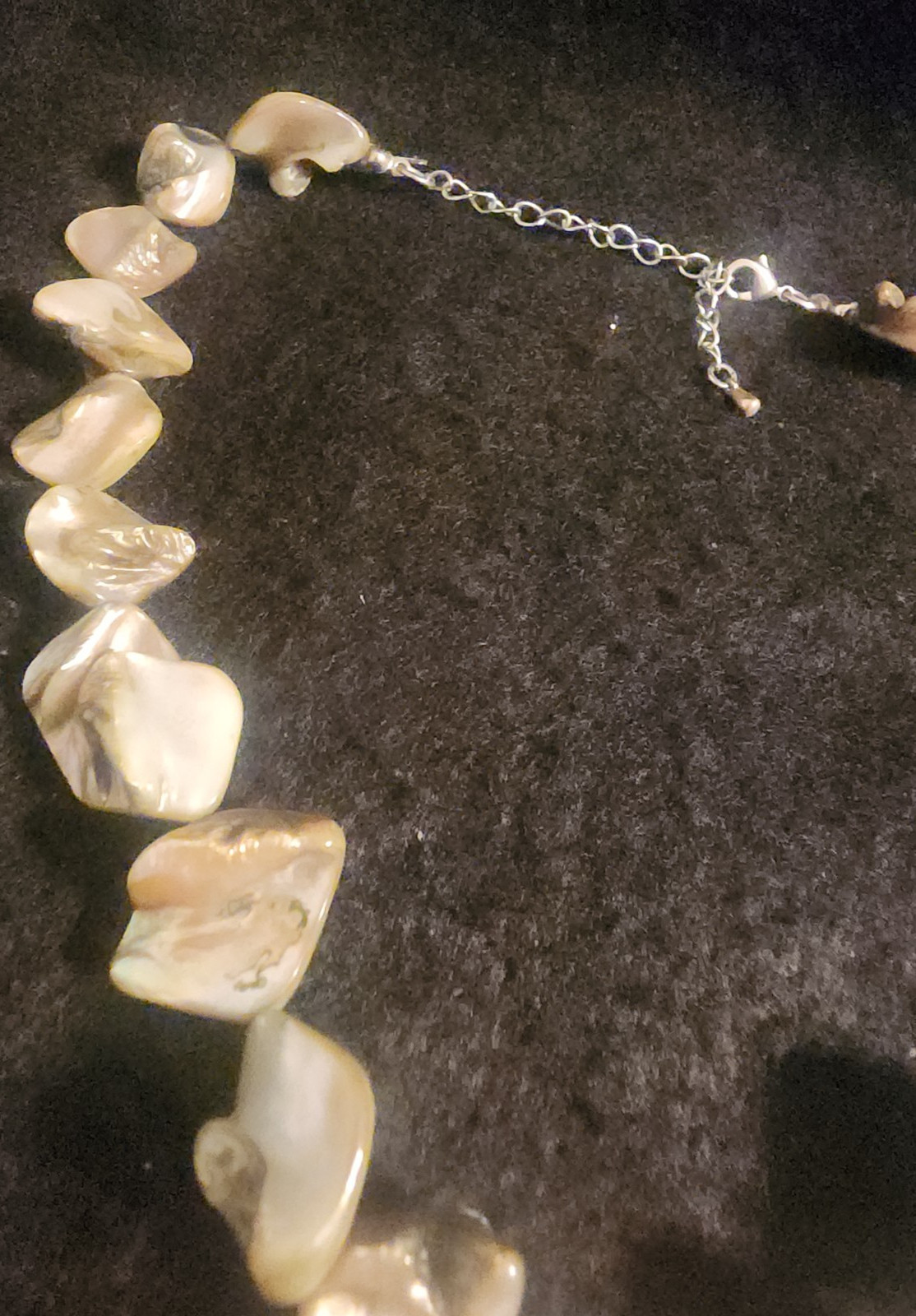 Nice Beautiful Vintage Stone & Silver Shell Necklace Great Colors & Details