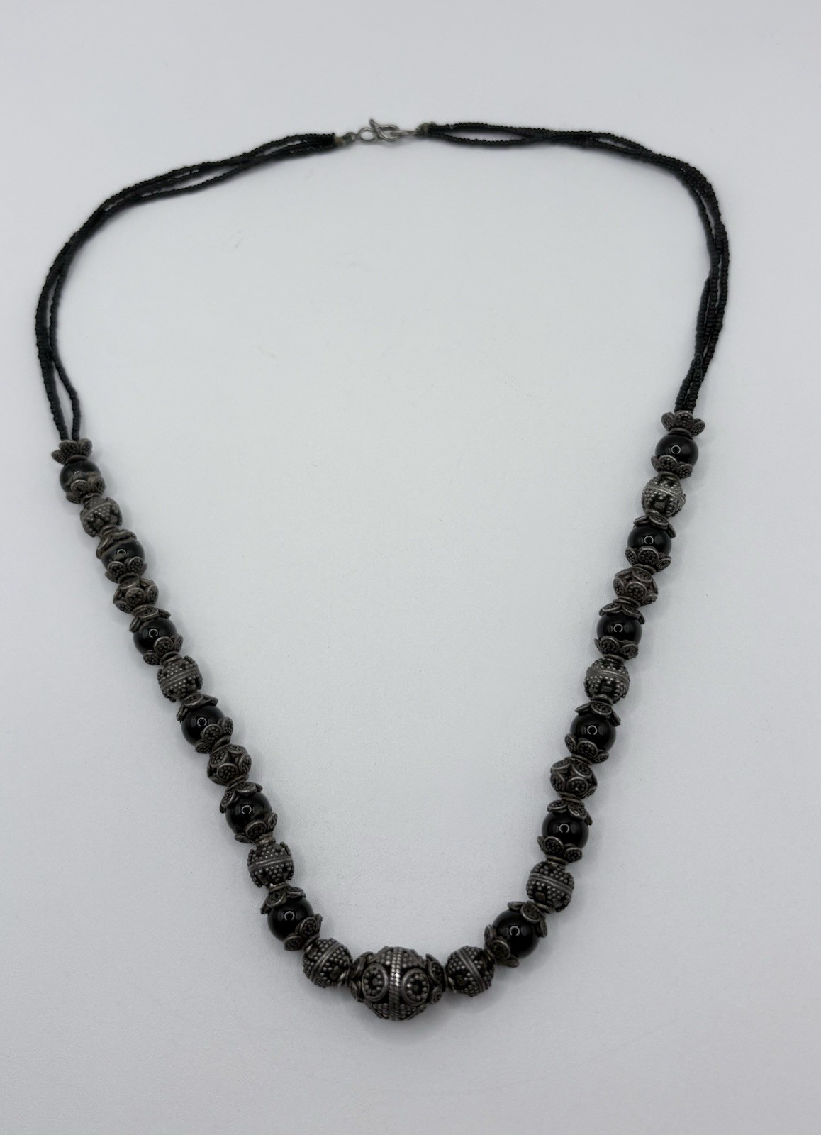 Vintage Bali Style Sterling Onyx Beaded Necklace Granulation 20” Hook Clasp