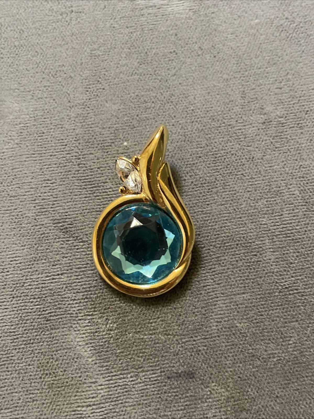 Vintage Kenneth Jay Lane Aqua Blue With Crystal Pendant Goldtone