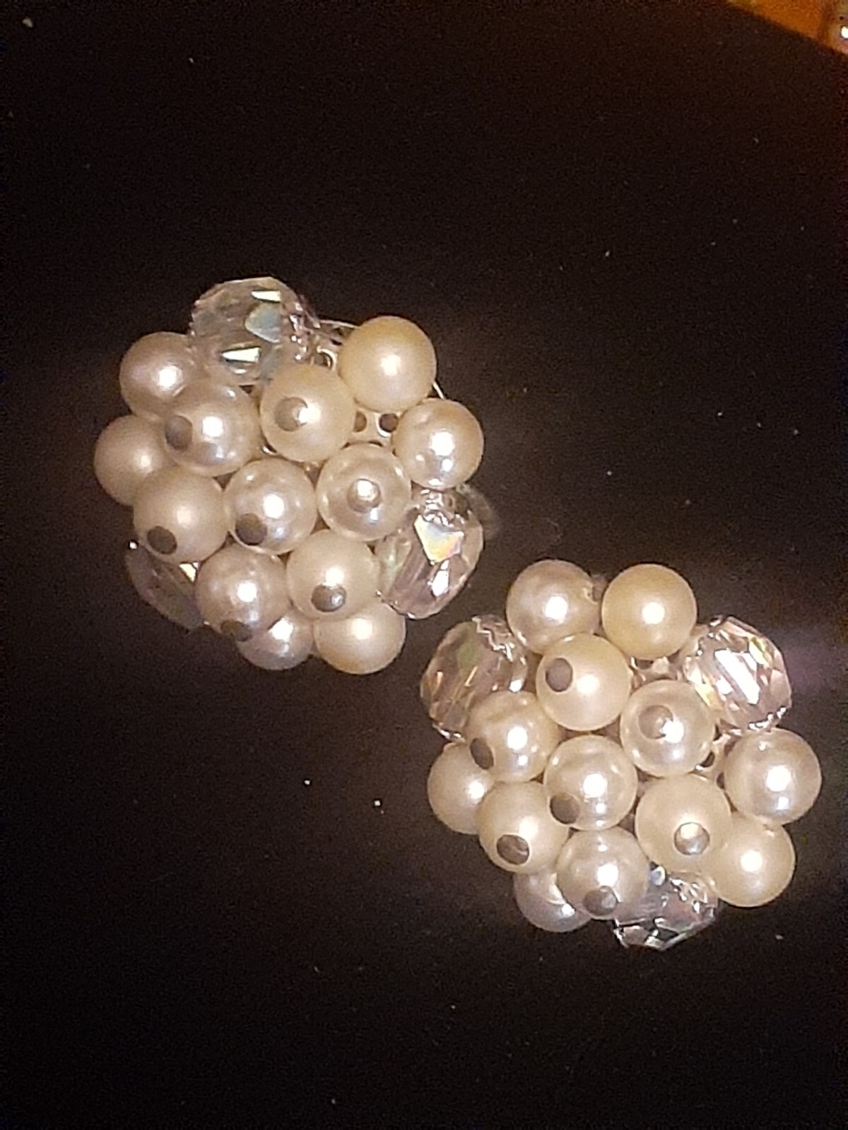 Vintage faux pearl & glass bead cluster round clip on earrings