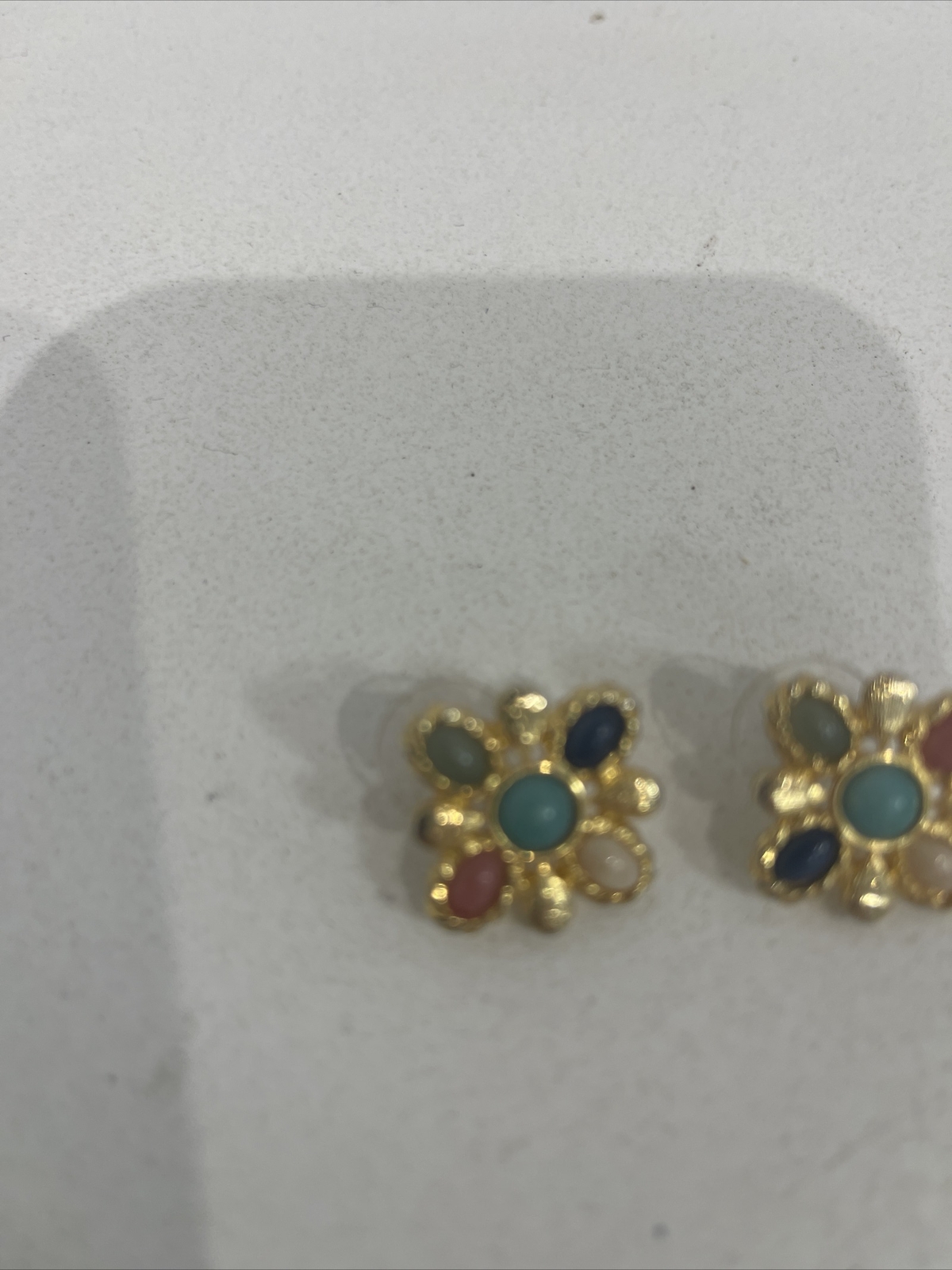 ESTATE EARINGS GOLD TONE WITH STONES