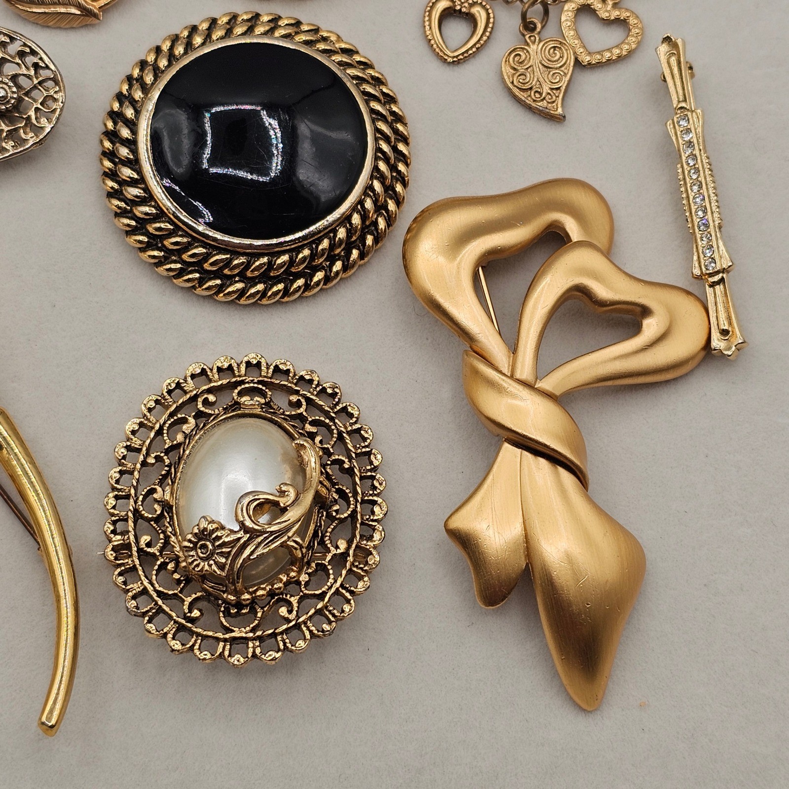Gold Tone Brooch Lot 13pc Gold Tone Faux Pearl Enamel Rhinestone Avon Monet Pins