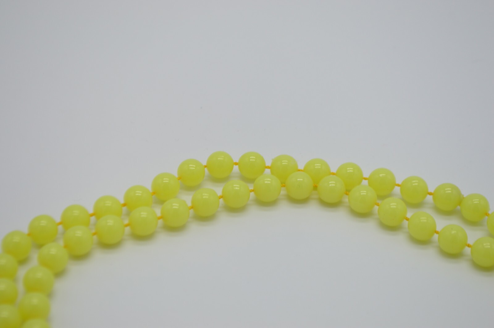 Neon Yellow Acrylic Bead Beaded Long Necklace Hand Knotted No clasp Vintage