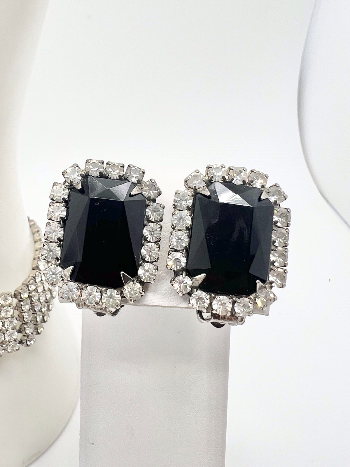 Vintage Art Deco Inspired Rhinestone Bracelet Clip Earrings Set Clear / Black