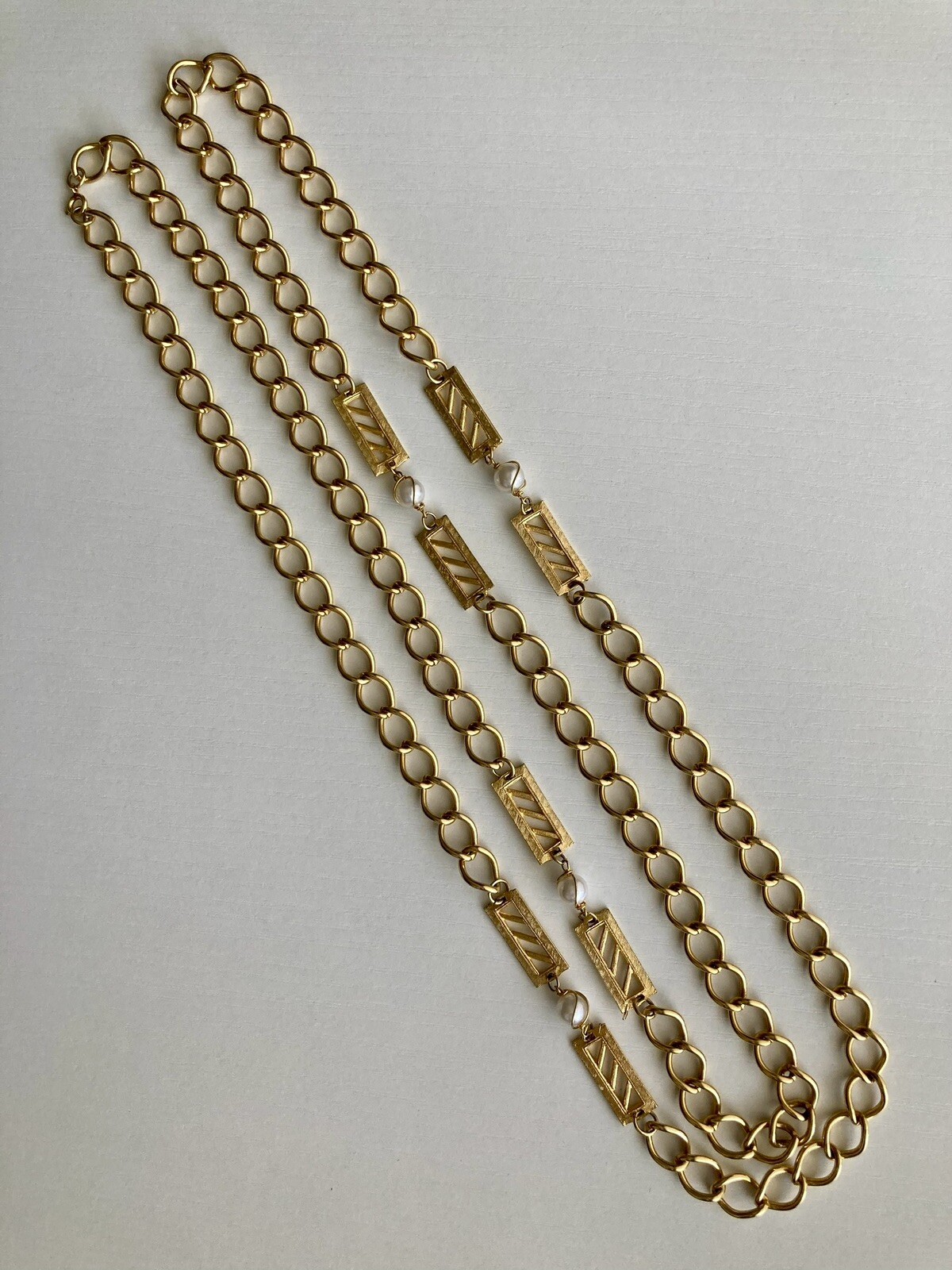 Vintage Gold Tone Bar Faux Pearl Station Oval Link Chain 52 inch Necklace 89.13g