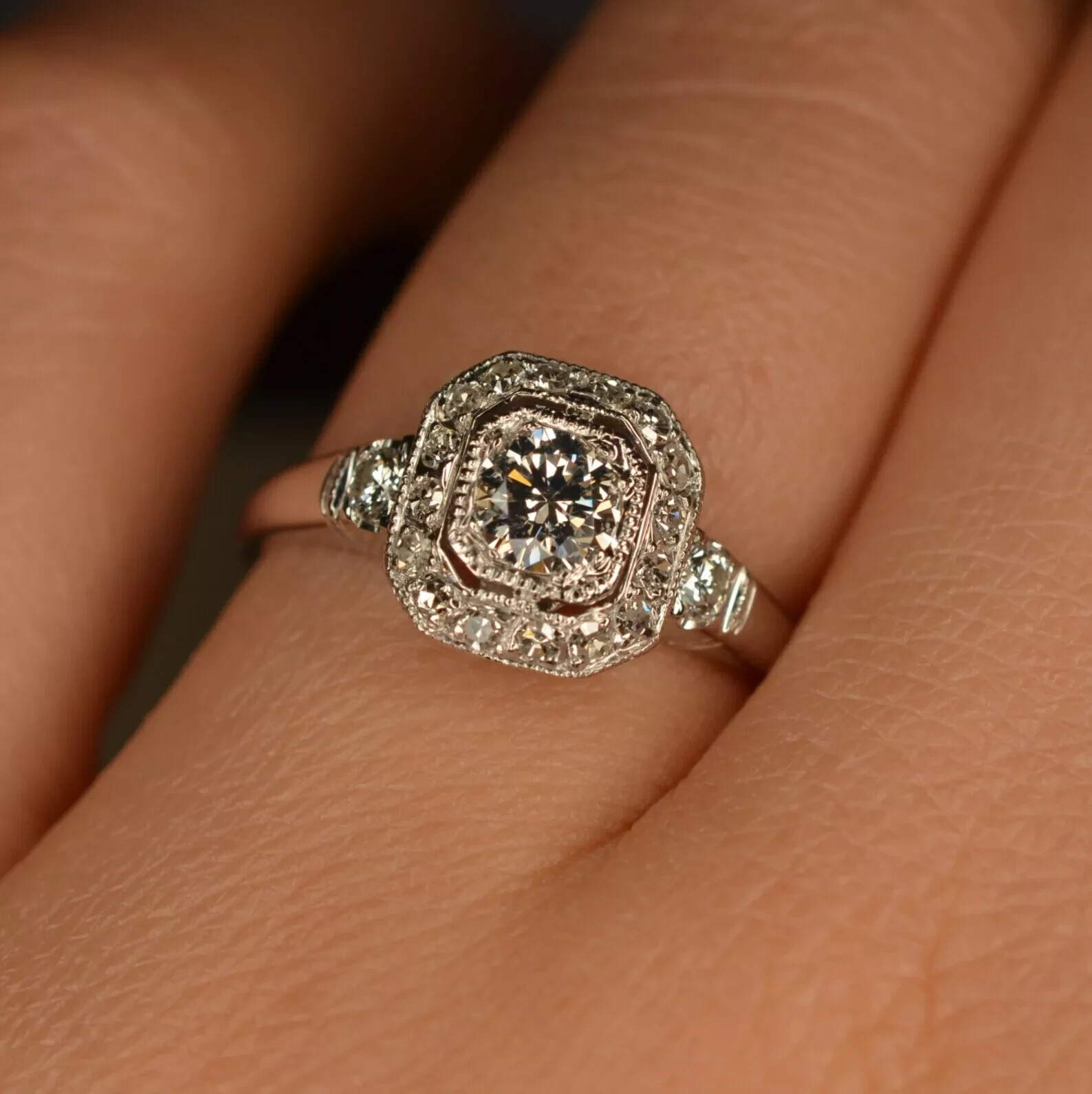 Lab-Created Round Cut 2.0Ct Diamond Ring 925 Silver Halo Engagement Gift Jewelry