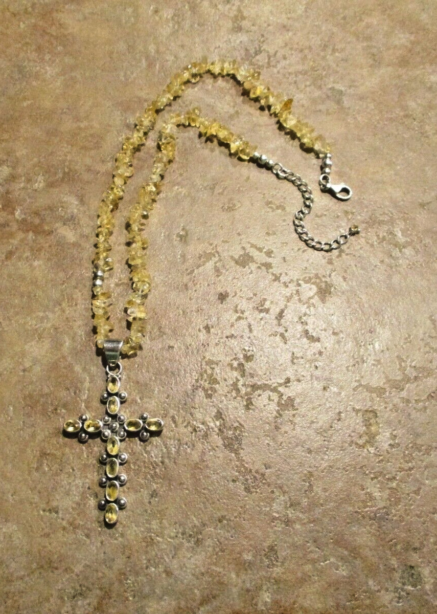 17″- 18″ FINE Vintage Southwestern Design Sterling Silver CITRINE Cross Necklace