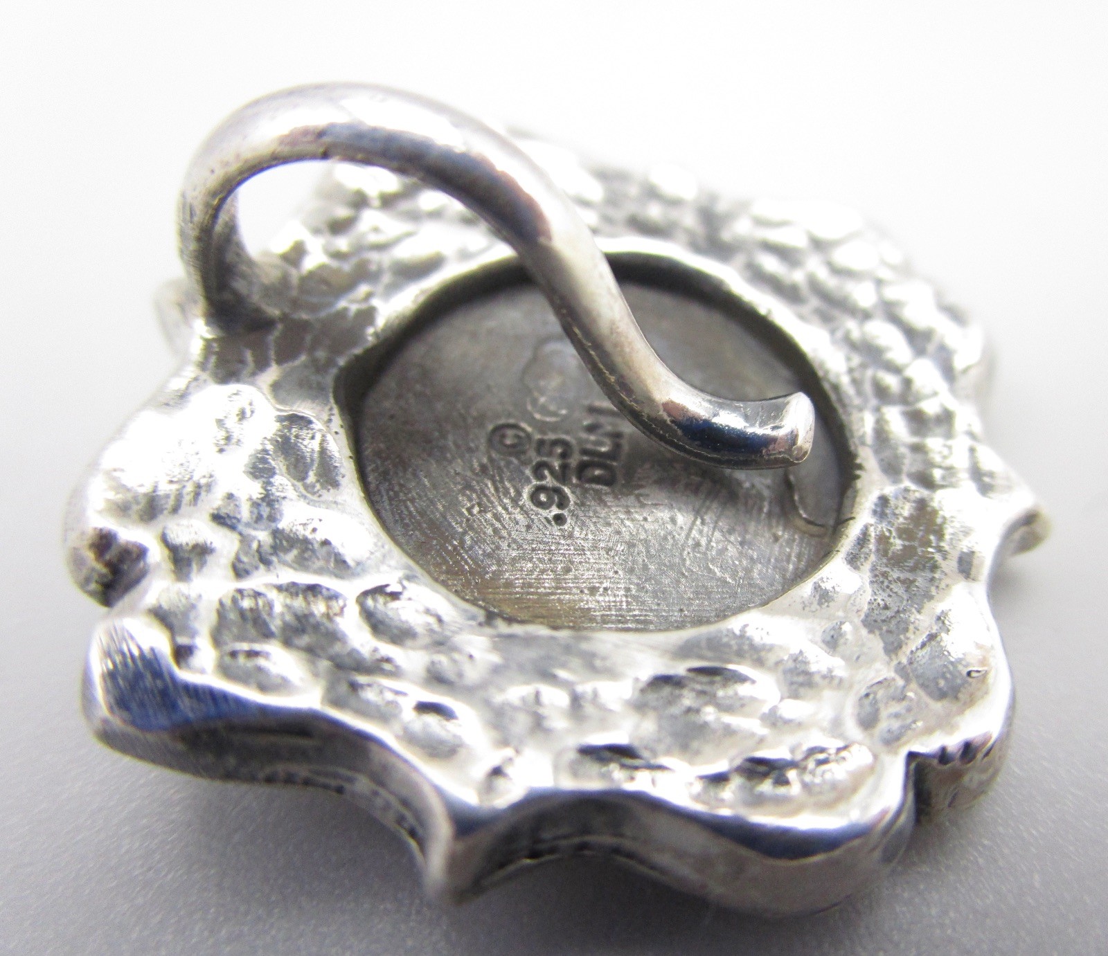 DIAN MALOUF STERLING 1″ MISSION CHURCH PENDANT WITH FANCY BORDER 14.9G