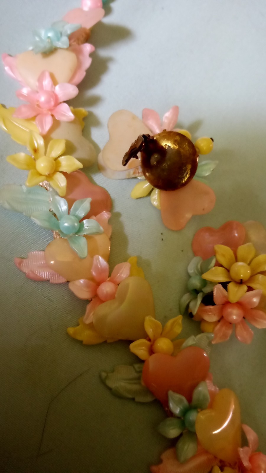 Vintage Made In Germany Plastic Flowers And Hearts Set Necklace Earrings Old
