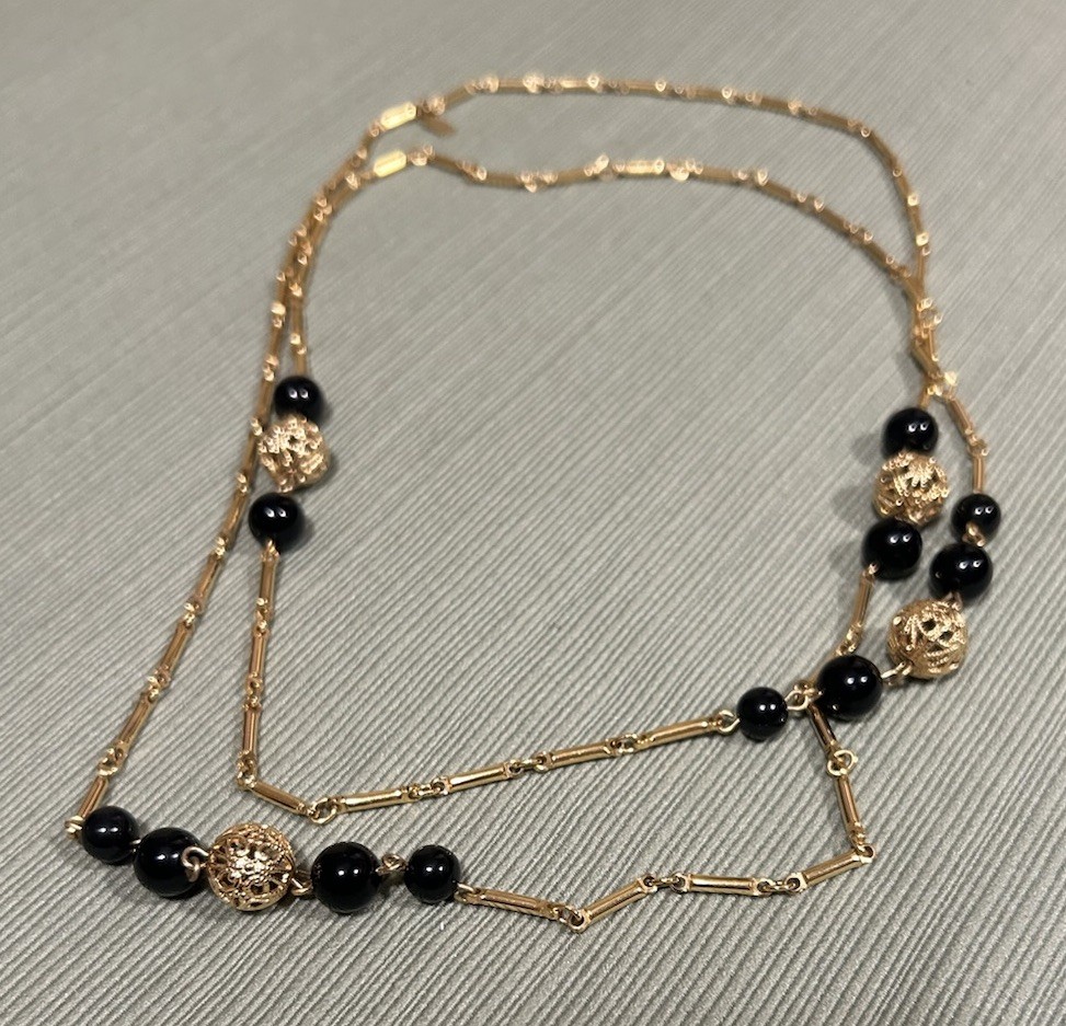 vintage Monet gold-tone bar/link station necklace black bead gold filigree balls