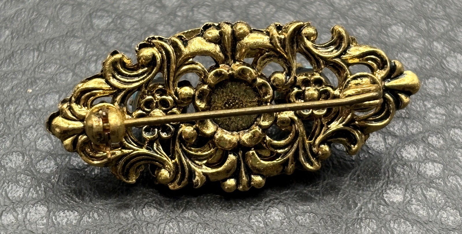 Vintage Victorian Revival Brooch Faux Turquoise Glass Cabochon Pin Ornate READ