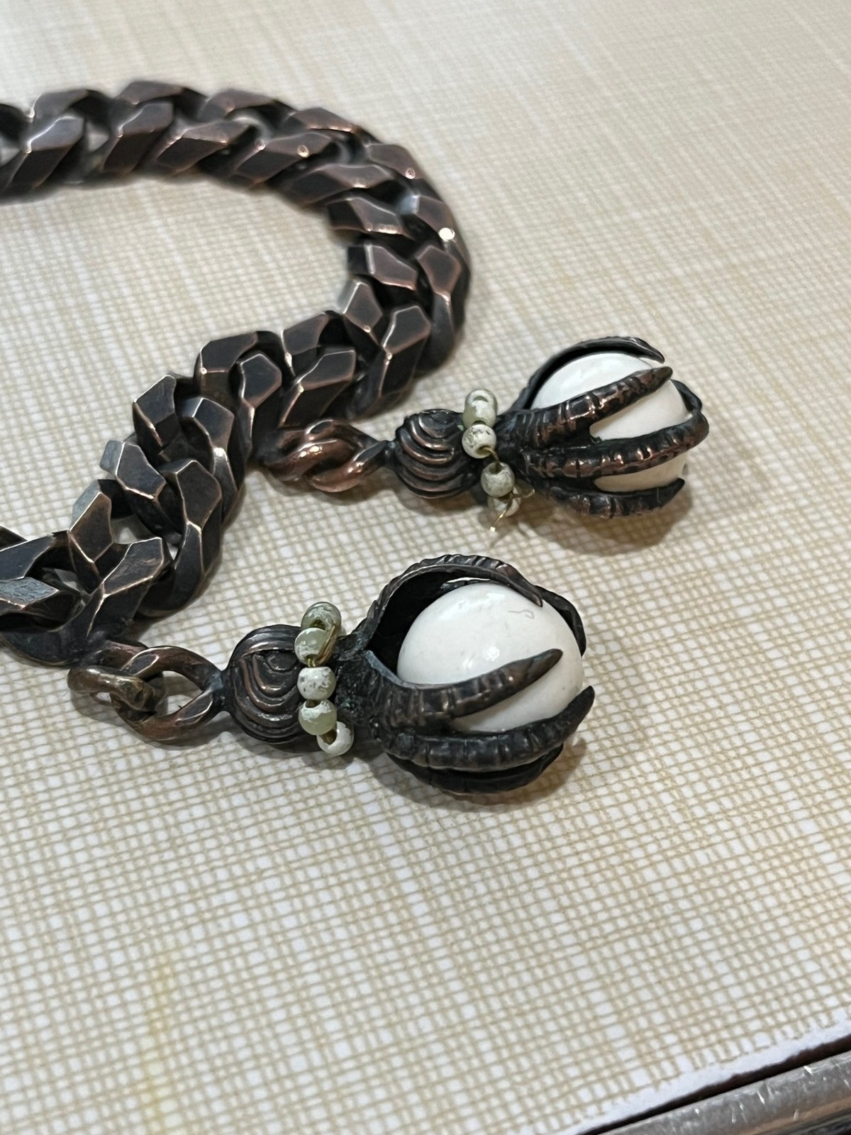 Vintage 7.25″ Curb Chain Heavy Gothic BRACELET 2 Ball & Claw Charms Unusual