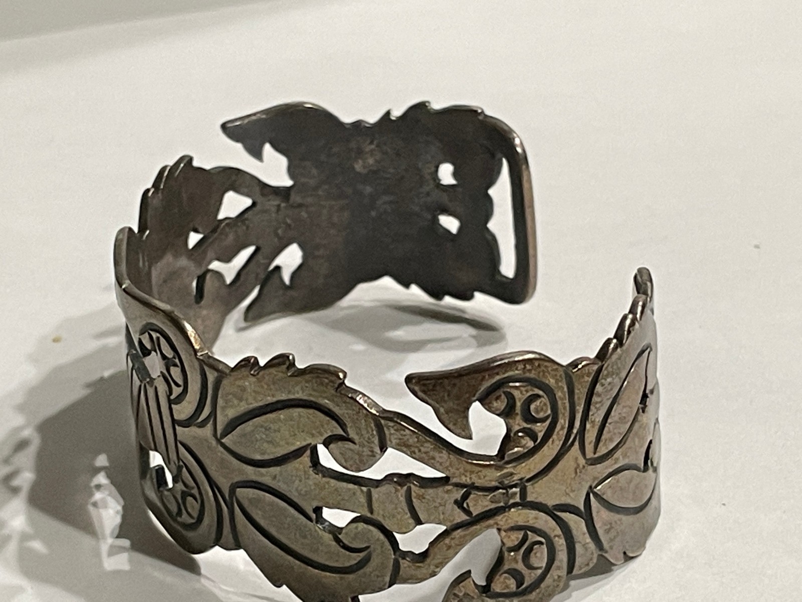 Early Taxco Artemio Navarrete Cuff Bracelet. 980 Silver. 1940s Mexico. Vintage