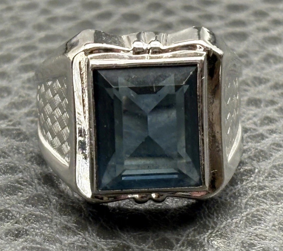 Huge Vargas VTG 18K HGE White Gold Plated Faux Blue Topaz Signet Ring Sz 8