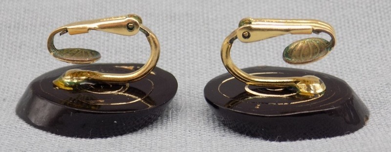 Vintage Hawaiian Black Coral 12KT GF Clip Back Earrings Round Slab